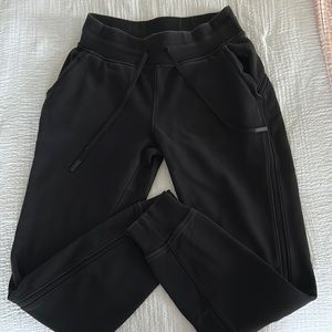 Size 4 Lululemon black joggers
